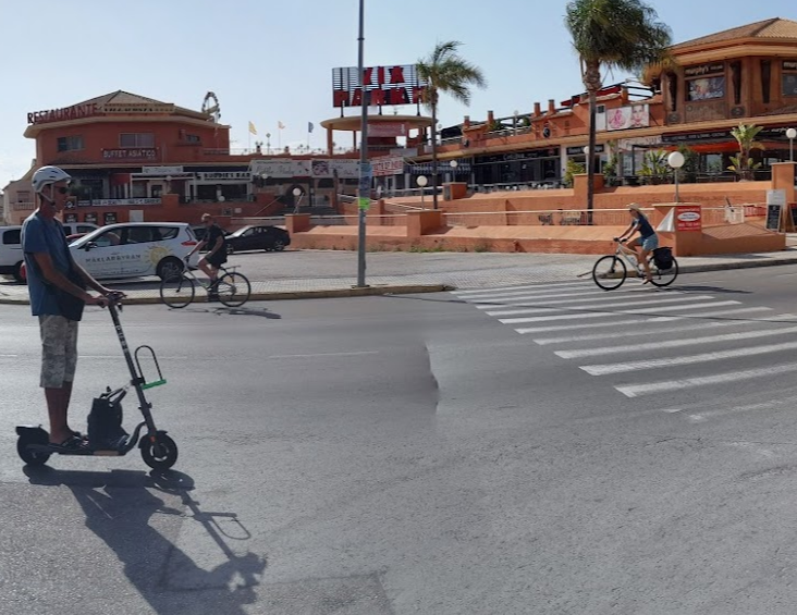 Bike lanes in Orihuela Costa